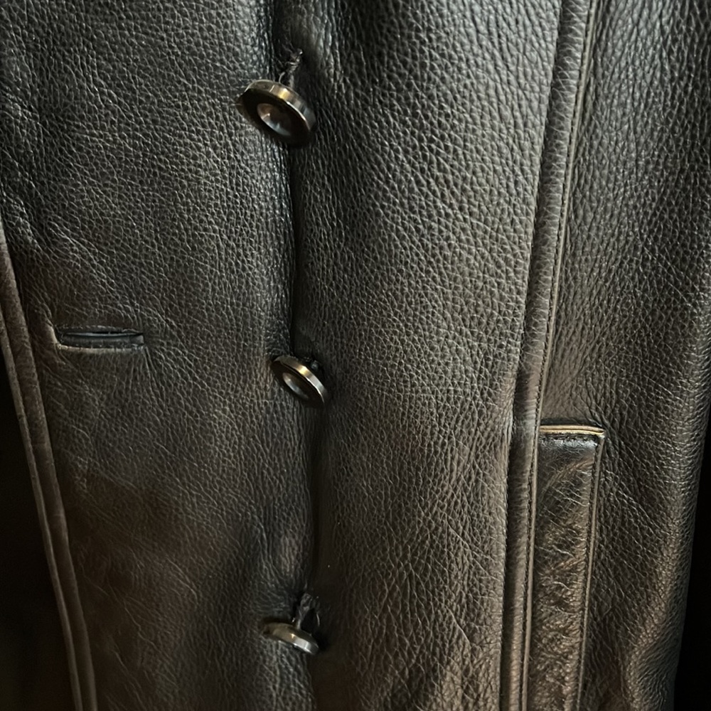 Leather jacket - Picture 5 of 6